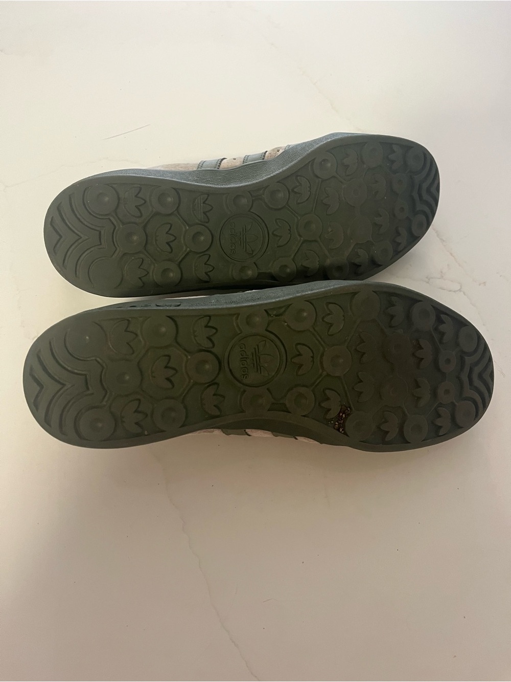 adidas Men’s Sneakers with Green Stripes - Picture 5 of 6